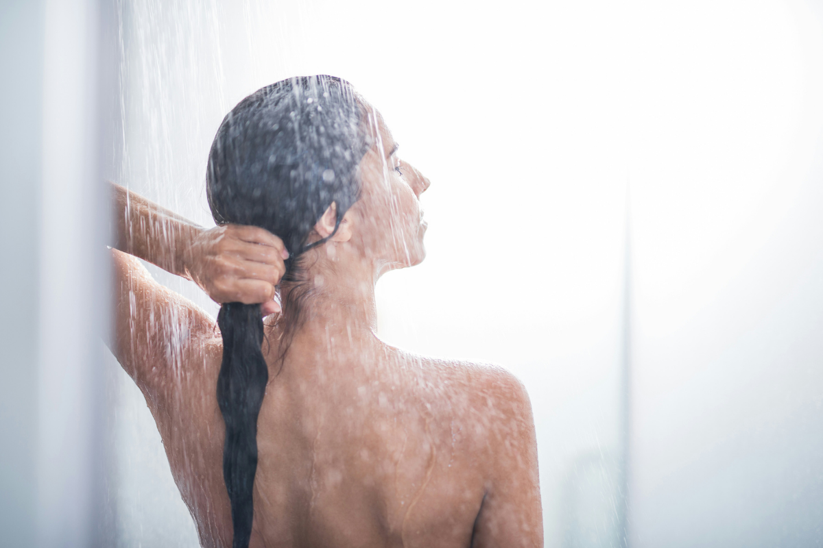 How to Use Hair Conditioner: The Complete Guide - kiwabi global